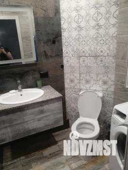 Студия квартира, посуточно, 35м2, 5/5 этаж