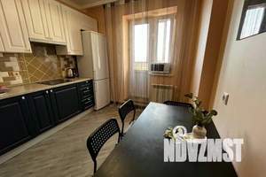 1-к квартира, посуточно, 40м2, 17/22 этаж