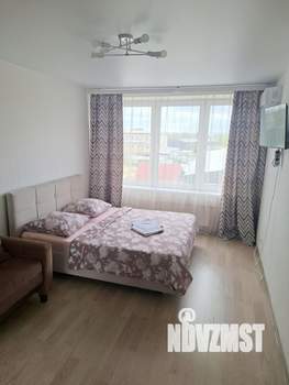 1-к квартира, посуточно, 35м2, 5/8 этаж