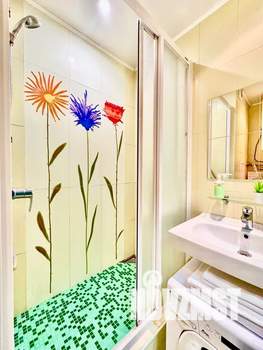 1-к квартира, посуточно, 40м2, 12/23 этаж