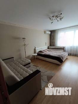 1-к квартира, на длительный срок, 61м2, 17/27 этаж