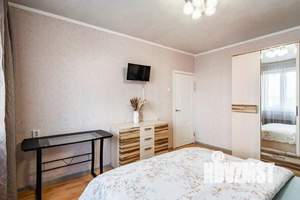 2-к квартира, посуточно, 75м2, 1/1 этаж