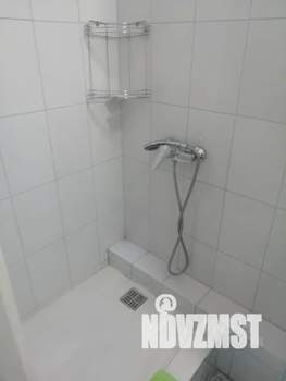 1-к квартира, посуточно, 18м2, 1/2 этаж