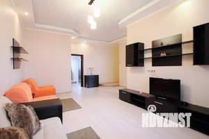 2-к квартира, посуточно, 76м2, 1/1 этаж