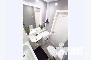 1-к квартира, посуточно, 35м2, 6/17 этаж