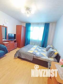 2-к квартира, посуточно, 65м2, 20/25 этаж