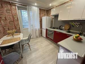 2-к квартира, посуточно, 60м2, 1/1 этаж