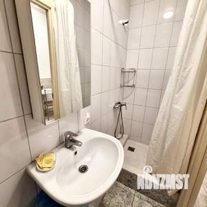 Студия квартира, на длительный срок, 20м2, 2/2 этаж