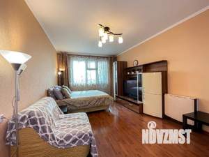 2-к квартира, посуточно, 60м2, 21/25 этаж
