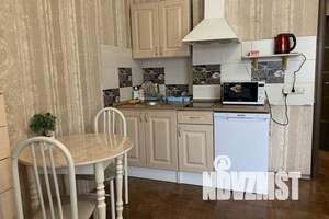 1-к квартира, посуточно, 30м2, 5/25 этаж