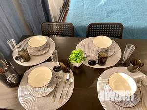 Студия квартира, посуточно, 30м2, 1/20 этаж