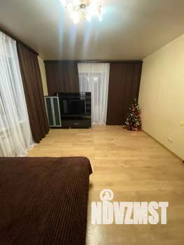 1-к квартира, посуточно, 48м2, 4/5 этаж