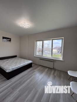 Студия квартира, на длительный срок, 39м2, 1/3 этаж