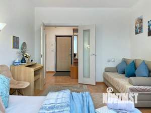 1-к квартира, посуточно, 40м2, 2/25 этаж