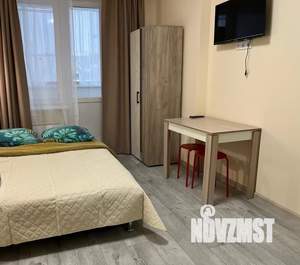Студия квартира, посуточно, 18м2, 1/17 этаж