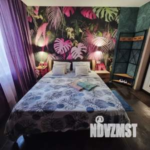 1-к квартира, посуточно, 32м2, 3/25 этаж