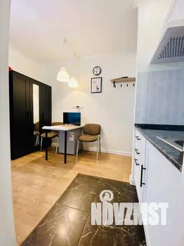 Студия квартира, посуточно, 22м2, 1/21 этаж