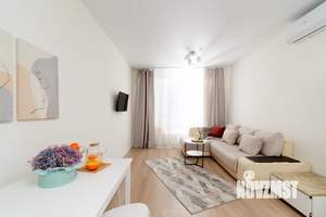 2-к квартира, посуточно, 50м2, 13/26 этаж