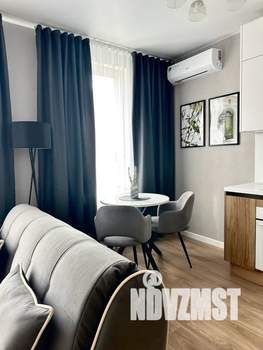 Студия квартира, посуточно, 28м2, 10/17 этаж