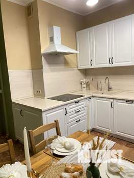 2-к квартира, посуточно, 59м2, 14/17 этаж