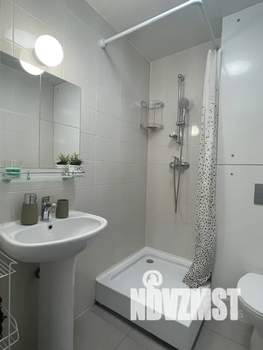 Студия квартира, посуточно, 27м2, 3/27 этаж