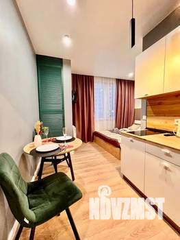 Студия квартира, посуточно, 20м2, 1/17 этаж