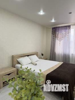 Студия квартира, посуточно, 27м2, 10/18 этаж