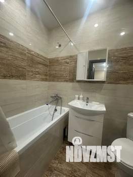 1-к квартира, посуточно, 39м2, 3/25 этаж