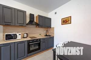 1-к квартира, посуточно, 42м2, 1/1 этаж