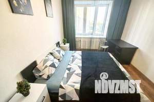 1-к квартира, посуточно, 35м2, 7/17 этаж