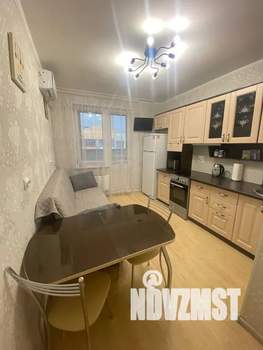 1-к квартира, посуточно, 34м2, 5/5 этаж