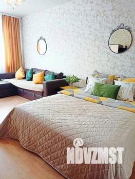 1-к квартира, посуточно, 42м2, 1/1 этаж