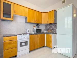 Студия квартира, посуточно, 38м2, 16/17 этаж