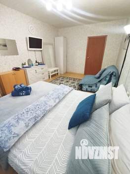 1-к квартира, посуточно, 43м2, 8/25 этаж