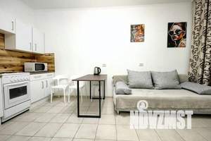 1-к квартира, посуточно, 35м2, 4/17 этаж