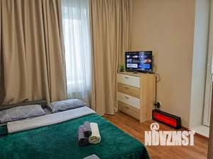 1-к квартира, посуточно, 38м2, 9/17 этаж