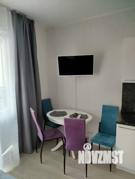 Студия квартира, посуточно, 27м2, 5/17 этаж