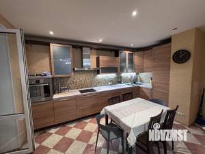 3-к квартира, на длительный срок, 100м2, 8/8 этаж