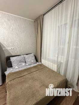 Студия квартира, посуточно, 25м2, 2/21 этаж