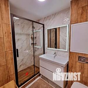 2-к квартира, посуточно, 52м2, 3/25 этаж