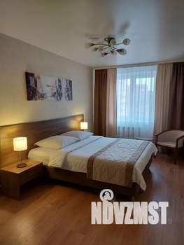 1-к квартира, посуточно, 37м2, 11/25 этаж