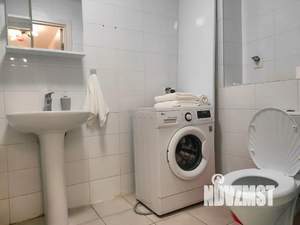 2-к квартира, посуточно, 54м2, 17/25 этаж