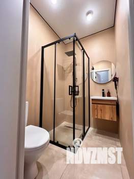 Студия квартира, посуточно, 20м2, 1/17 этаж