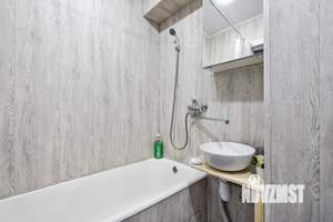 2-к квартира, посуточно, 45м2, 1/1 этаж