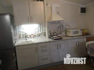 Студия квартира, на длительный срок, 18м2, 1/1 этаж