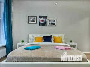 Студия квартира, посуточно, 45м2, 5/25 этаж