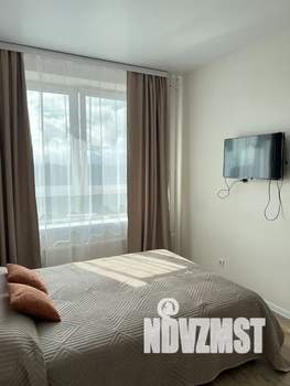 1-к квартира, посуточно, 33м2, 8/17 этаж