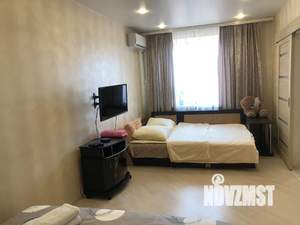 1-к квартира, посуточно, 40м2, 19/25 этаж