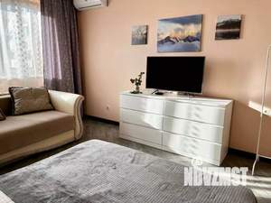 1-к квартира, посуточно, 40м2, 1/1 этаж