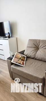 Студия квартира, посуточно, 19м2, 22/25 этаж